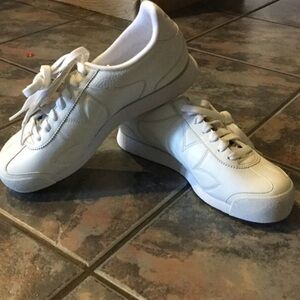 🆕adidas Samoan trefoil 9.